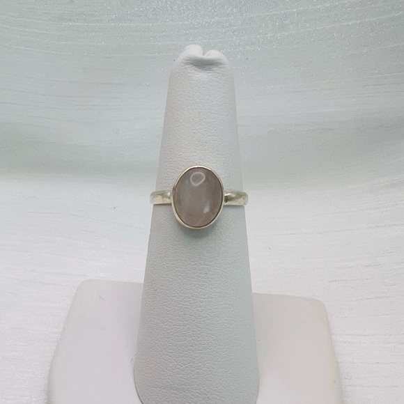Rose Quartz S925 Ring - Picture 1 of 3